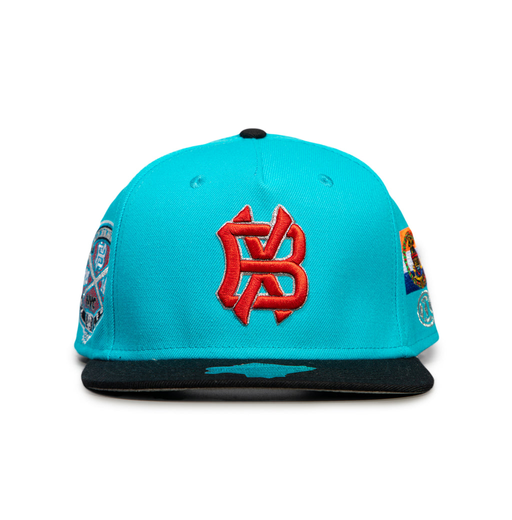 BX SnapBack (teal/red)