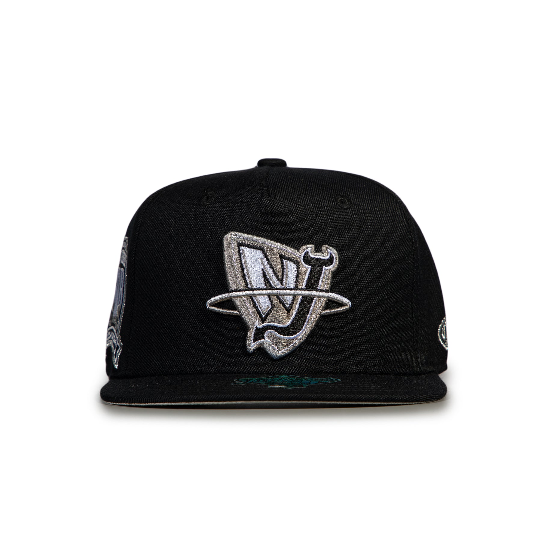 TWNTY TWO - Snapback Hats | Street-Inspired Designs | New