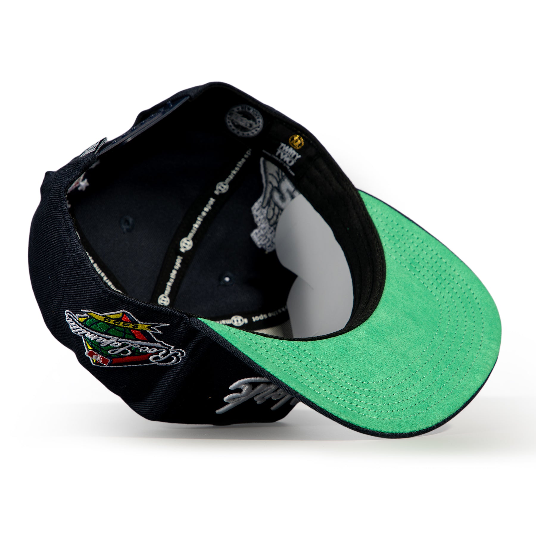 New York “HOLLA” (navy)