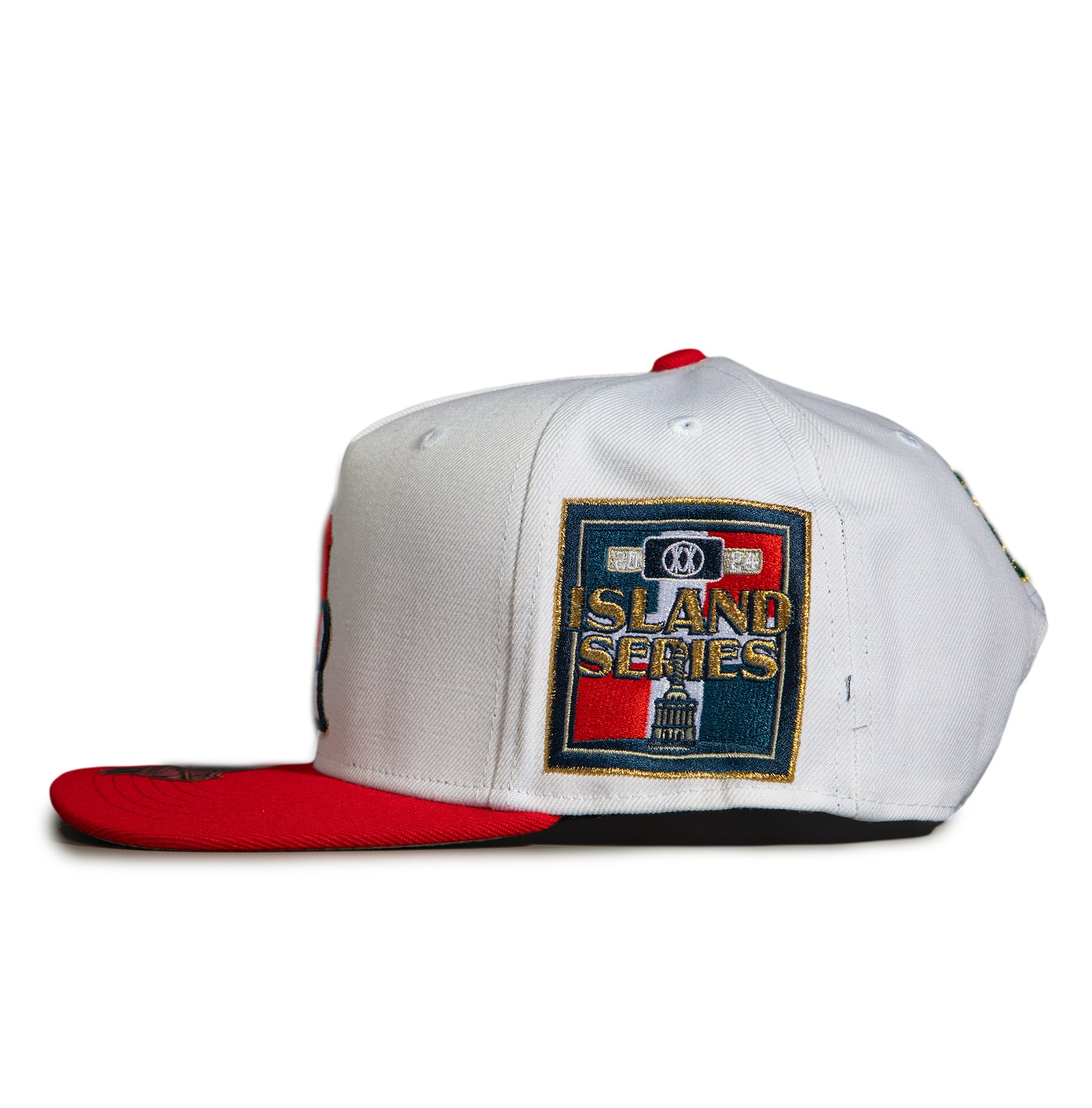 DR Island Series (white/red)