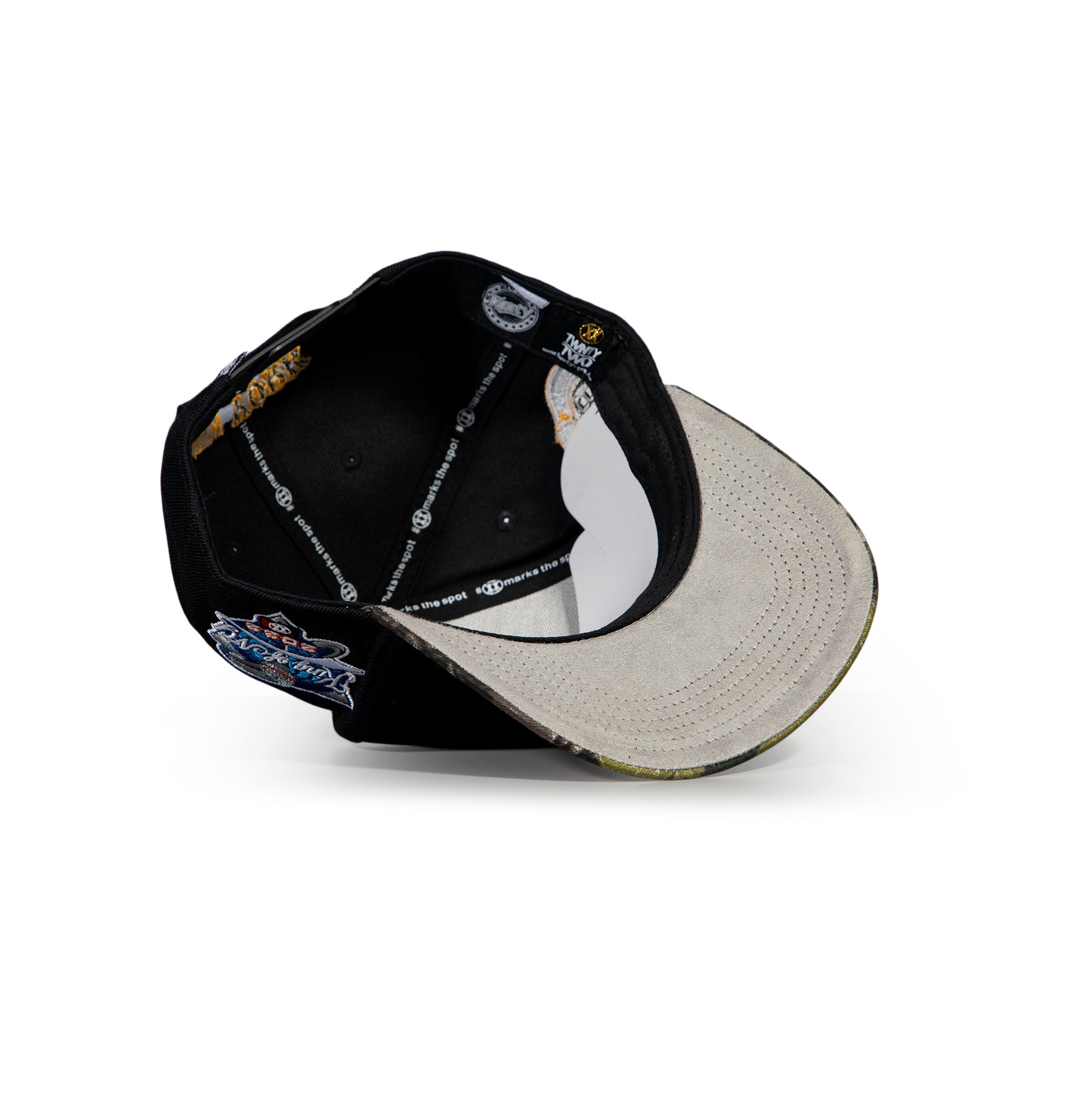 WU NY Real Tree (black)