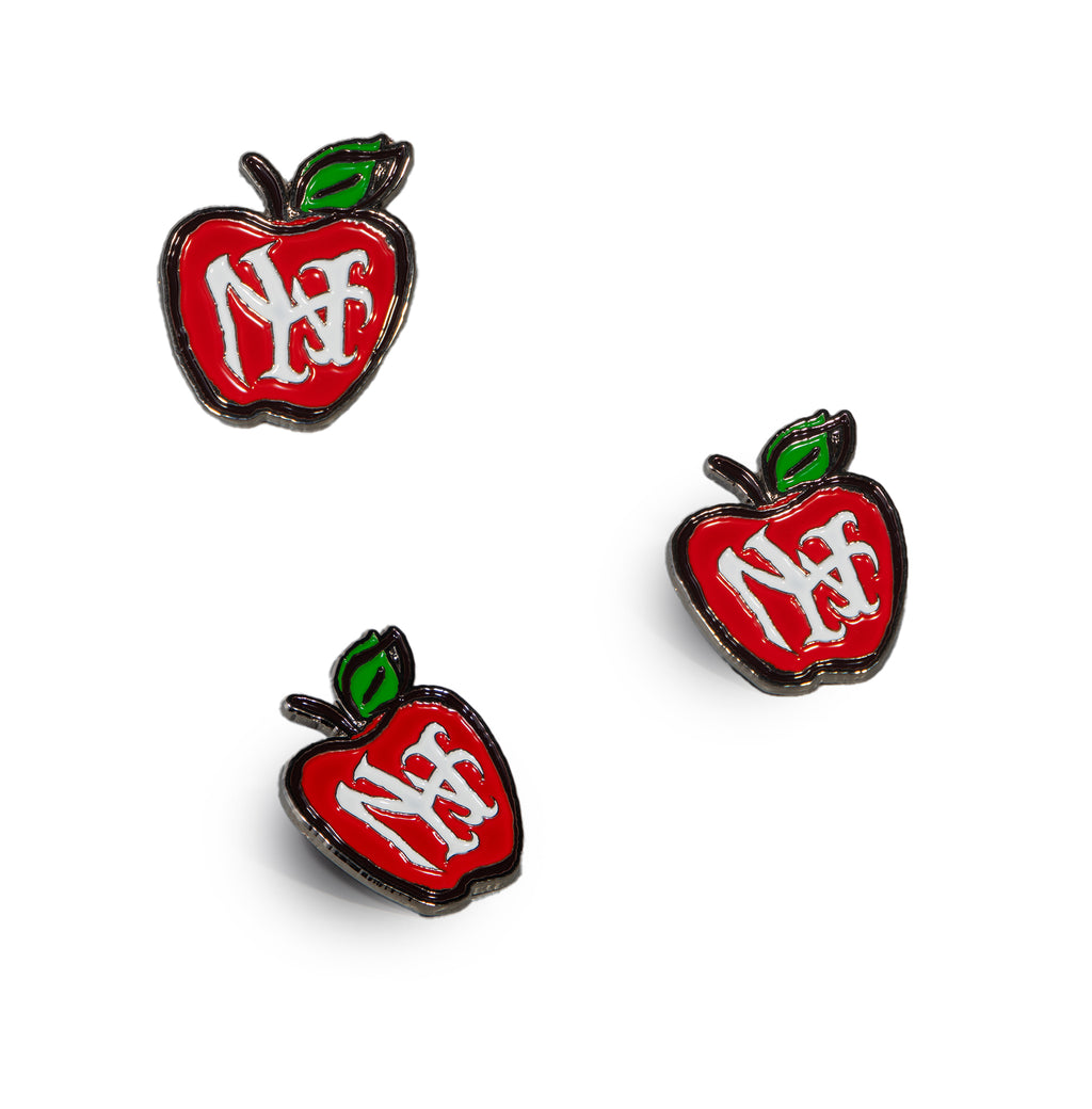 Pin NY Apple