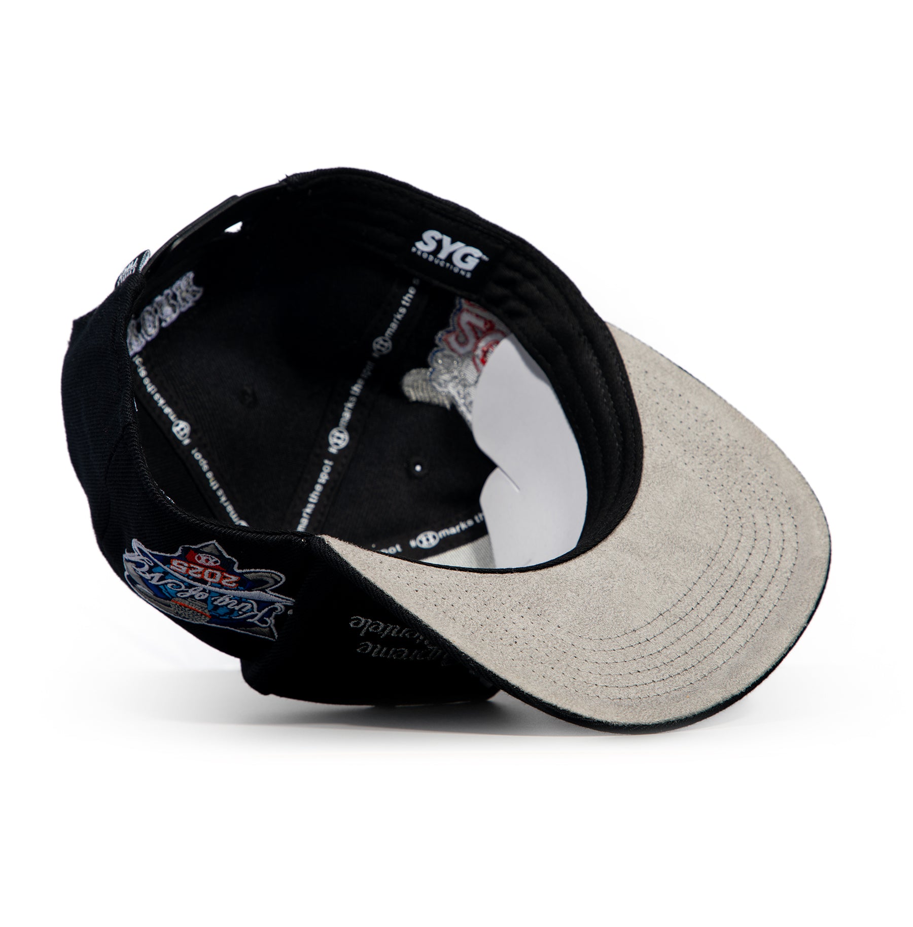 NY WU Supreme Clientele Pre-Order (black/white)