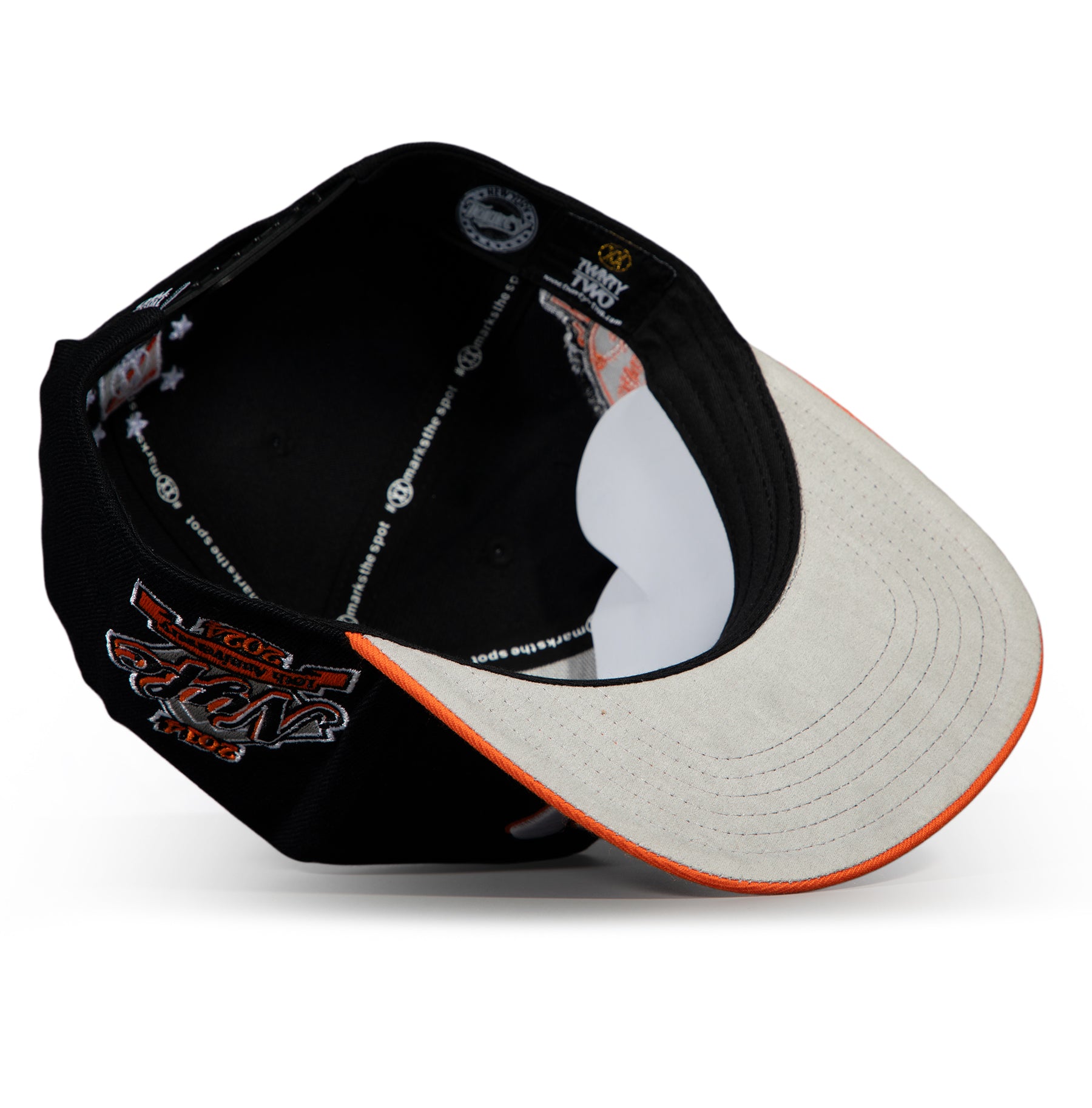 N Y  $22 Day (black/orange)