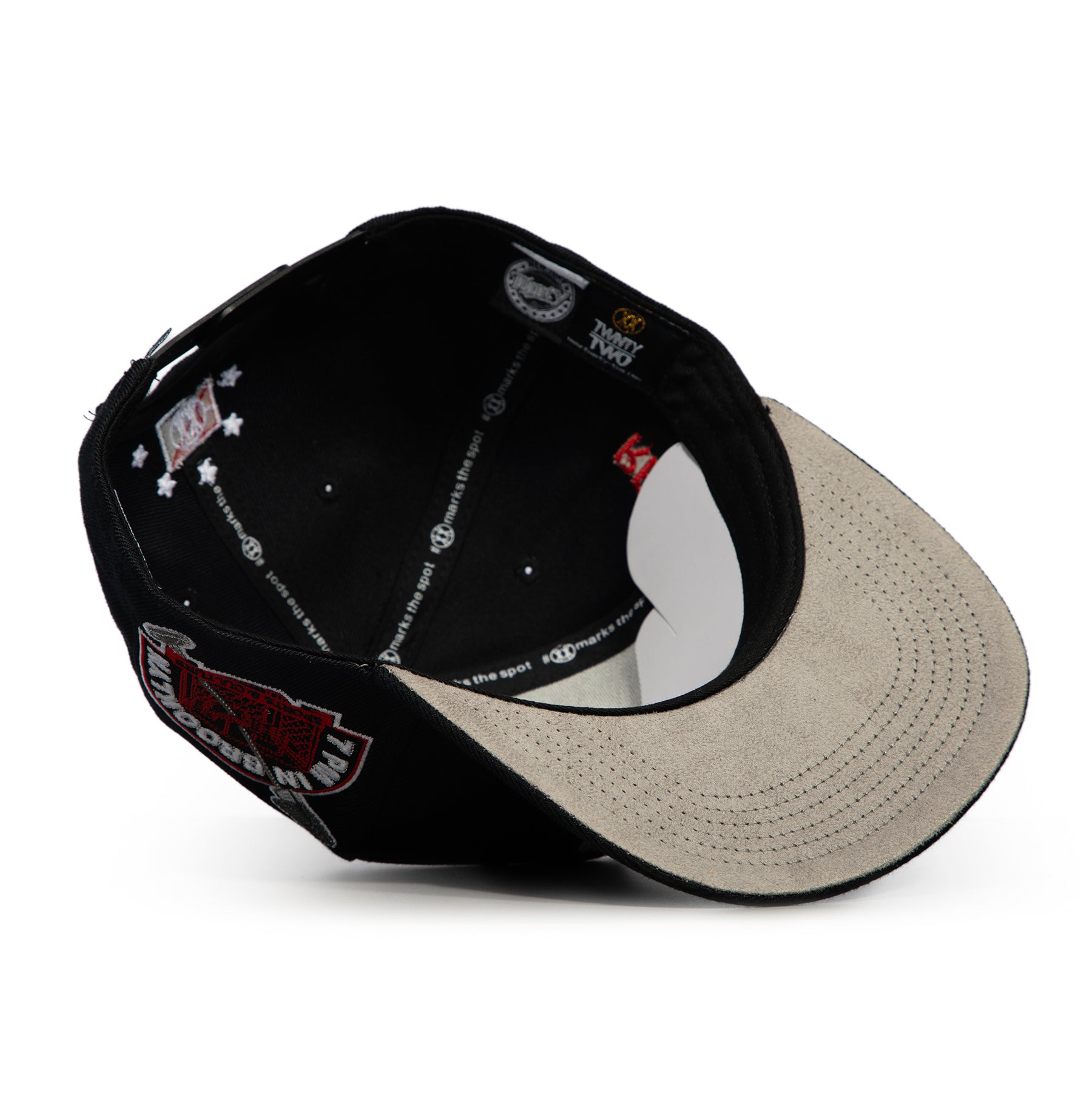 7PM|BK (black)